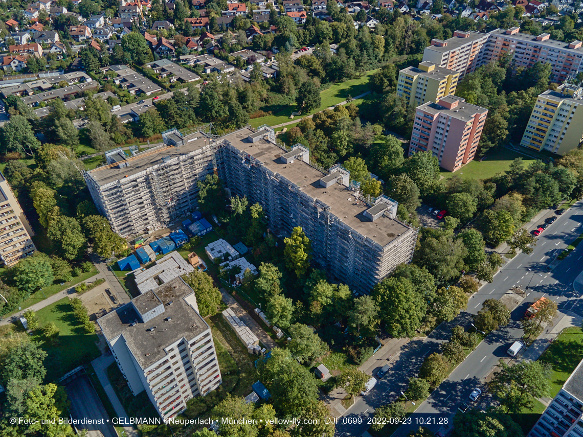 23.09.2022 - Sanierung am Karl-MArx-Ring 11-21 in Neuperlach